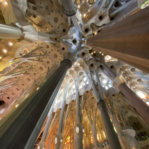 La Sagrada Familia Interior